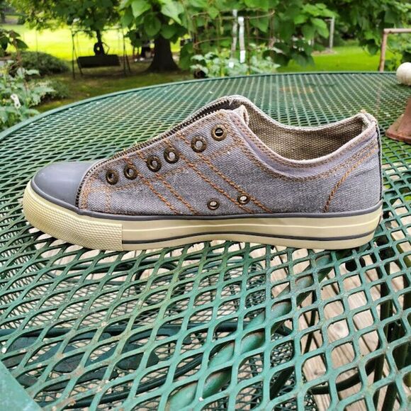 Levi's Kids Sz 5.5 Zip Lo Denim Canvas Skate Shoes Gray - Picture 6 of 12